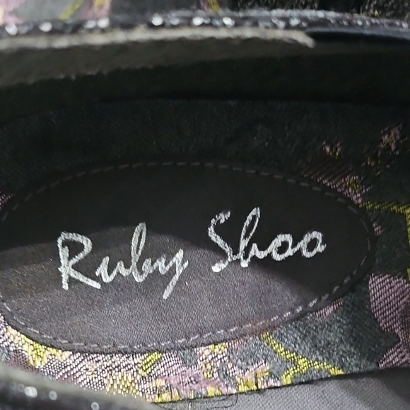 Gray Floral Ankle Booties with Side Zip - Picture 2 of 12